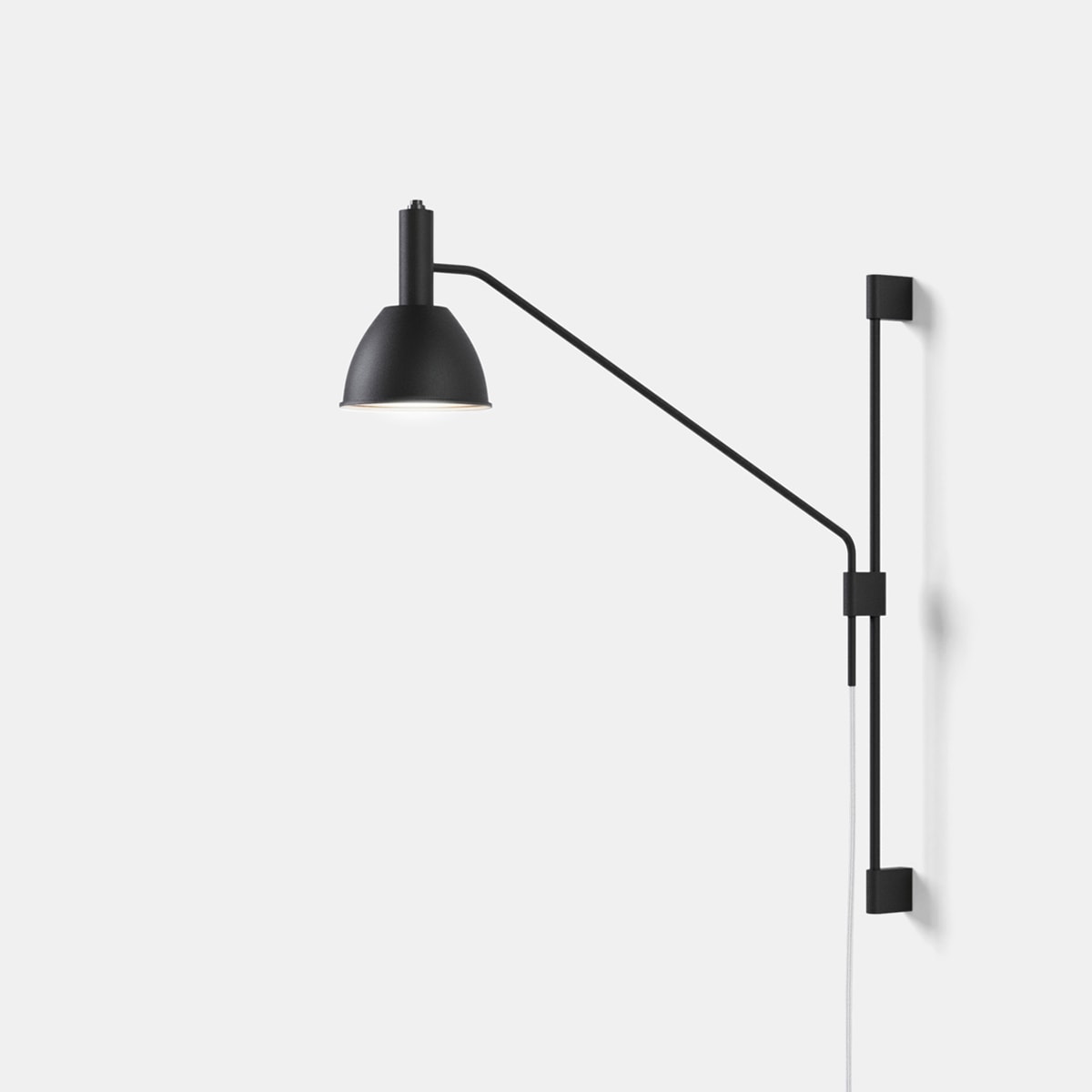 foto_luminaria-micro-bauhaus-90-w2-preto.jpg